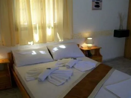 Spyros Santorini Apartmán *